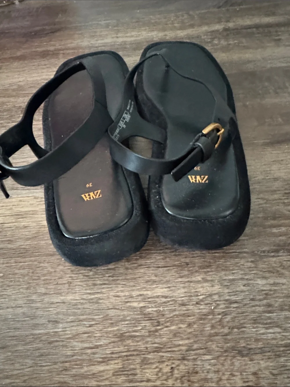 Zara Black Square-Toe Slingback Sandals - Picture 4 of 4